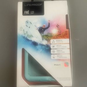 LIFEPROOF FRE phone case for iPhone X